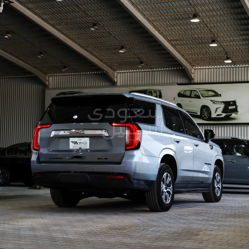 2025 جي ام سي يوكون اس ال اي