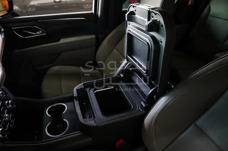 2023 جي ام سي يوكون اس ال تي