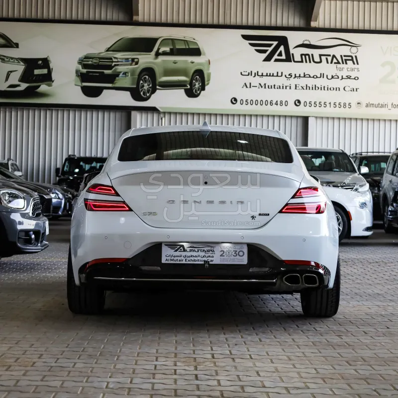 2021 Genesis G 70