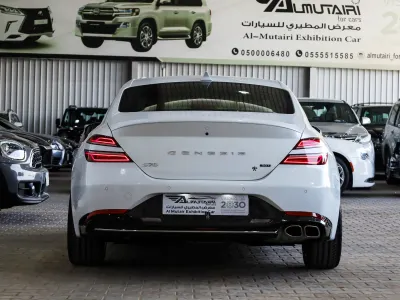 2021 Genesis G 70