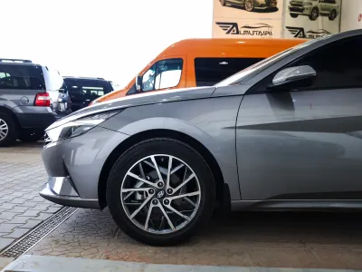 2023 هيونداي النترا