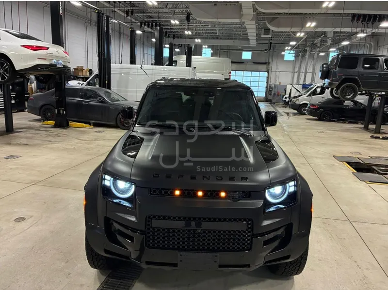 2026 لاند روفر ديفيندر اوكتا