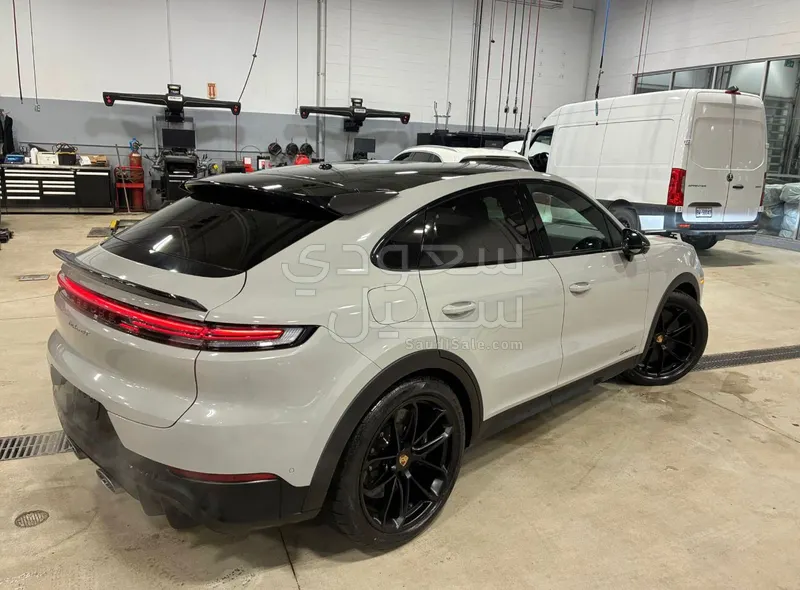 2025 بورش كايين توربو