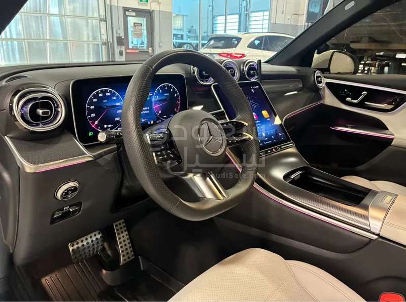 2025 مرسيدس - بنز جي إل سي 300
