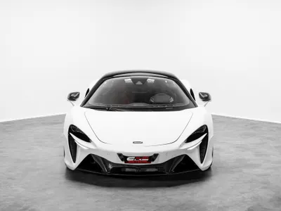 2024 مكلارين ارتورا