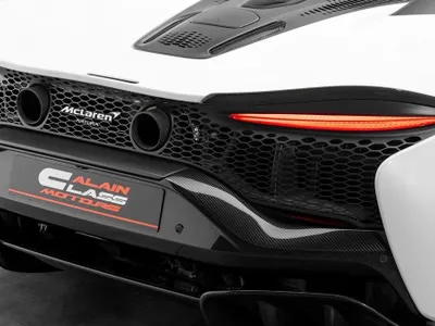 2024 مكلارين ارتورا