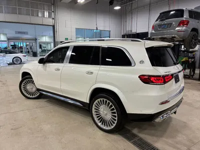 2023 مرسيدس - بنز جي إل إس 600 مايباخ