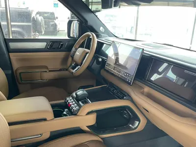 2025 بي واي دي ليوبارد 5