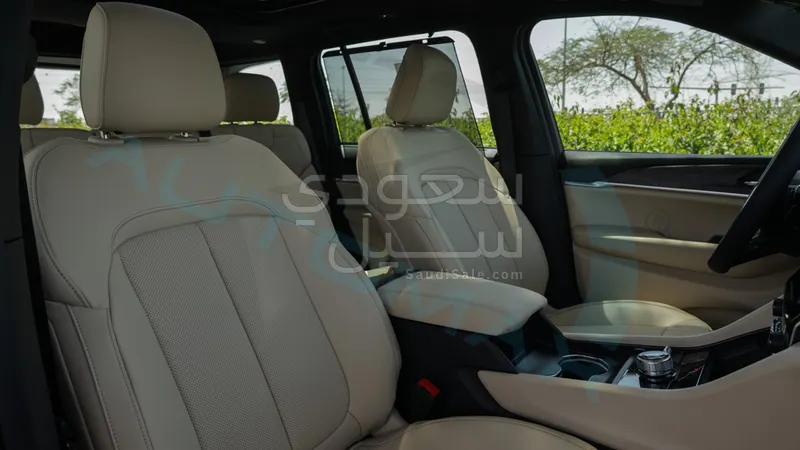 2026 جييب جراند شيروكي ليمتد بلس