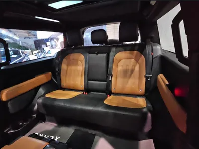 2022 لاند روفر ديفيندر 90