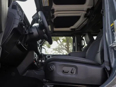 2025 جييب رانجلر ربيكون