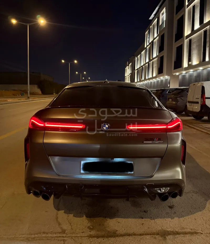 2022 BMW X Series 6M competition