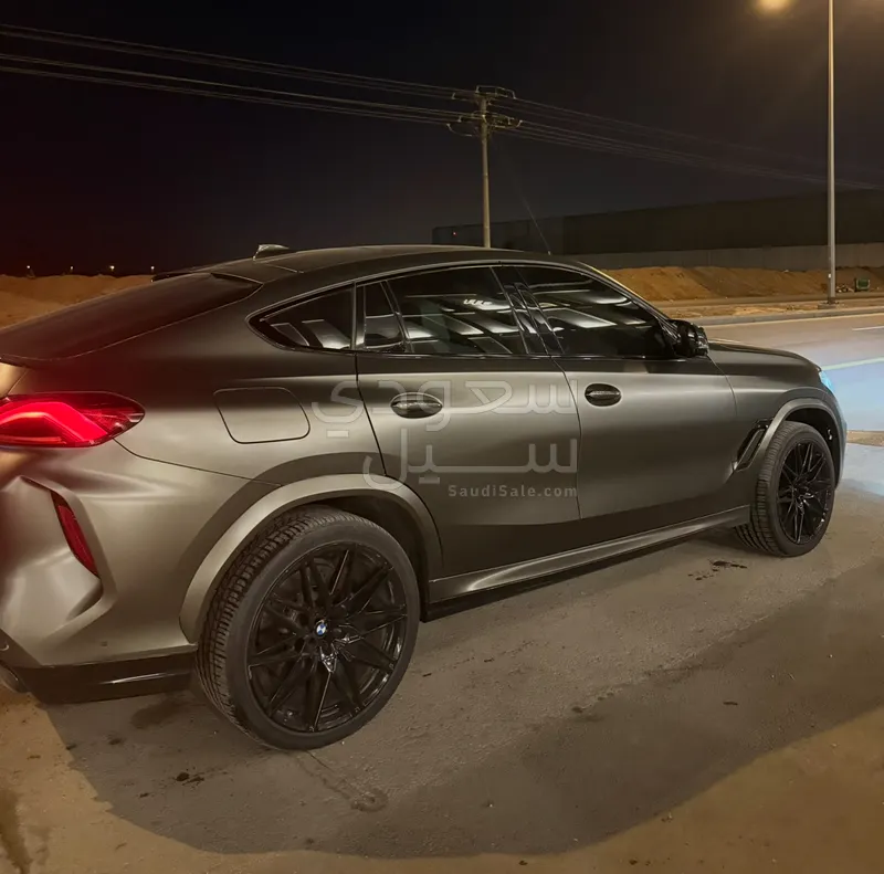 2022 BMW X Series 6M competition