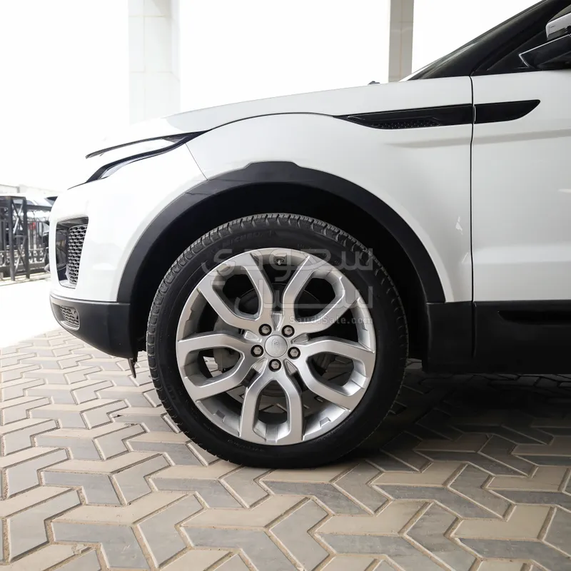 2018 لاند روفر رينج روفر ايفوك