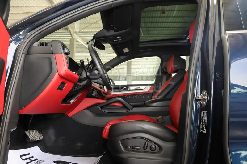 2025 Porsche Cayenne