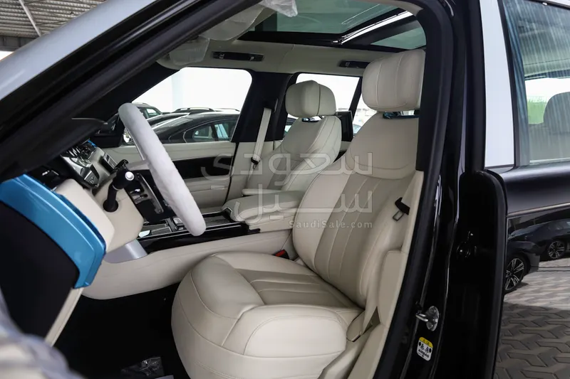 2026 لاند روفر رينج روفر اوتوبيوغرافي