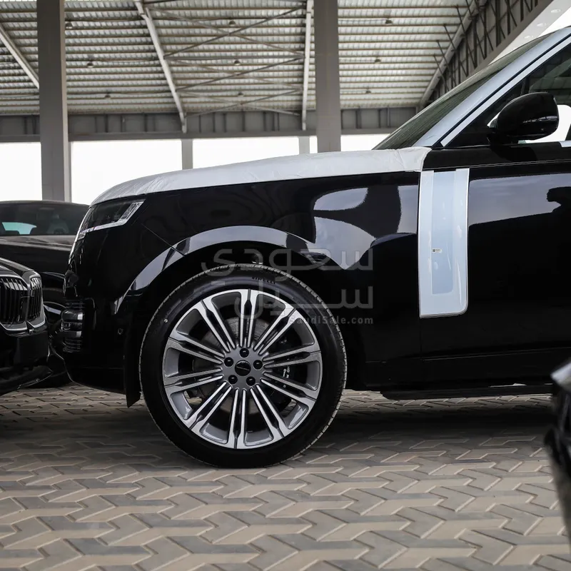 2026 لاند روفر رينج روفر اوتوبيوغرافي