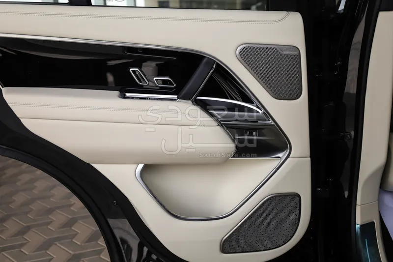 2026 لاند روفر رينج روفر اوتوبيوغرافي