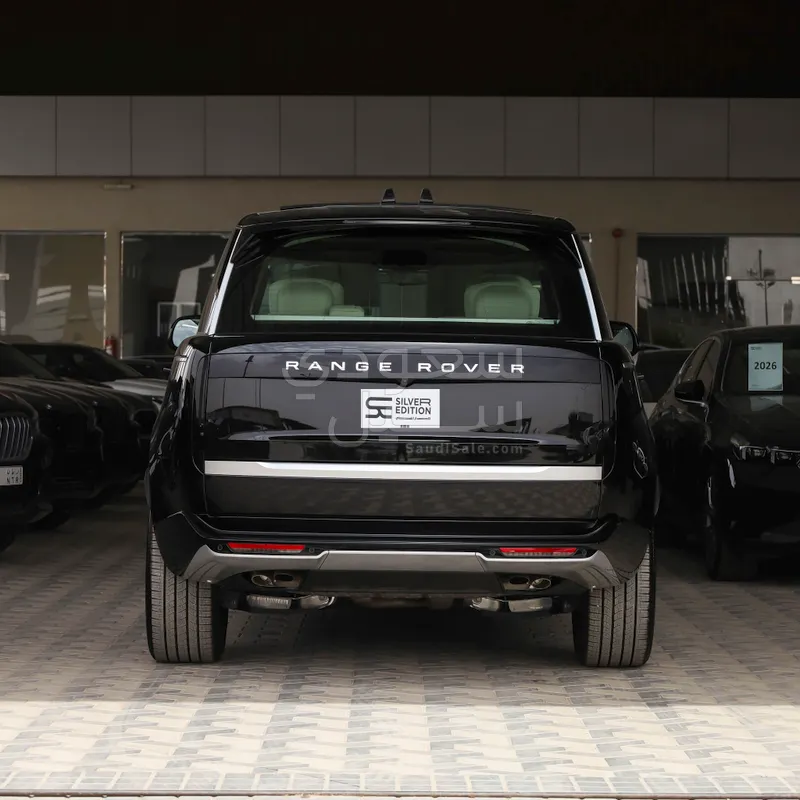 2026 لاند روفر رينج روفر اوتوبيوغرافي