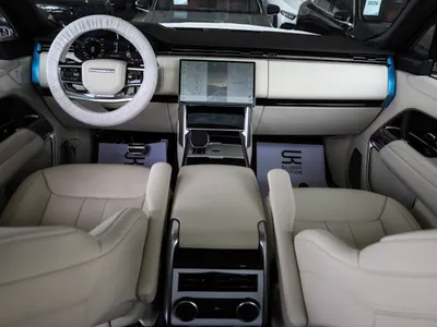 2026 لاند روفر رينج روفر اوتوبيوغرافي