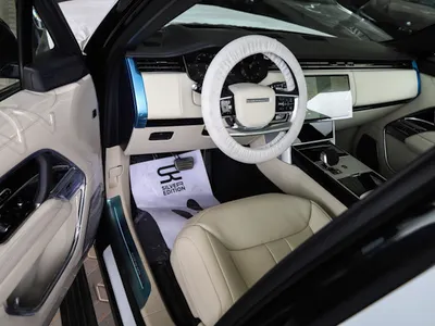 2026 لاند روفر رينج روفر اوتوبيوغرافي