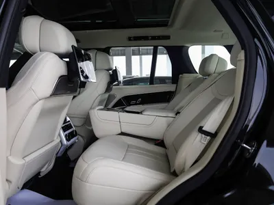 2026 لاند روفر رينج روفر اوتوبيوغرافي