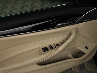 2017 بي ام دبليو الفئة الخامسة 530 أي