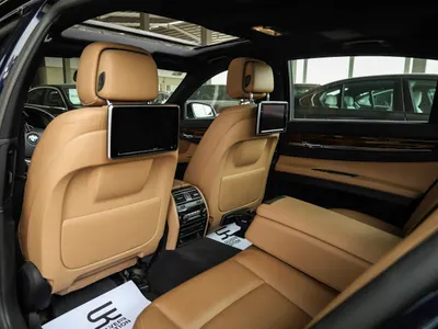 2014 بي ام دبليو الفئة السابعة 740 إل أي