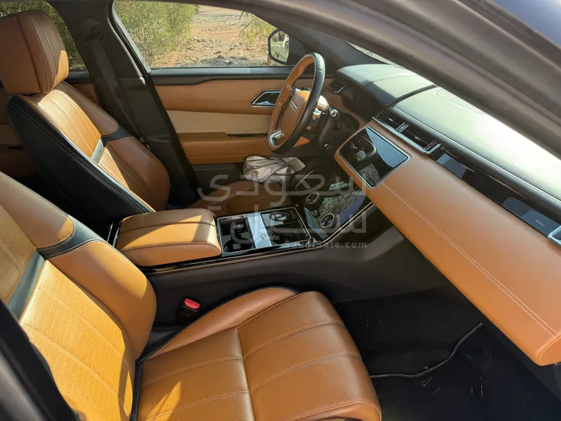 2019 لاند روفر رينج روفر فيلار اتش اس اي