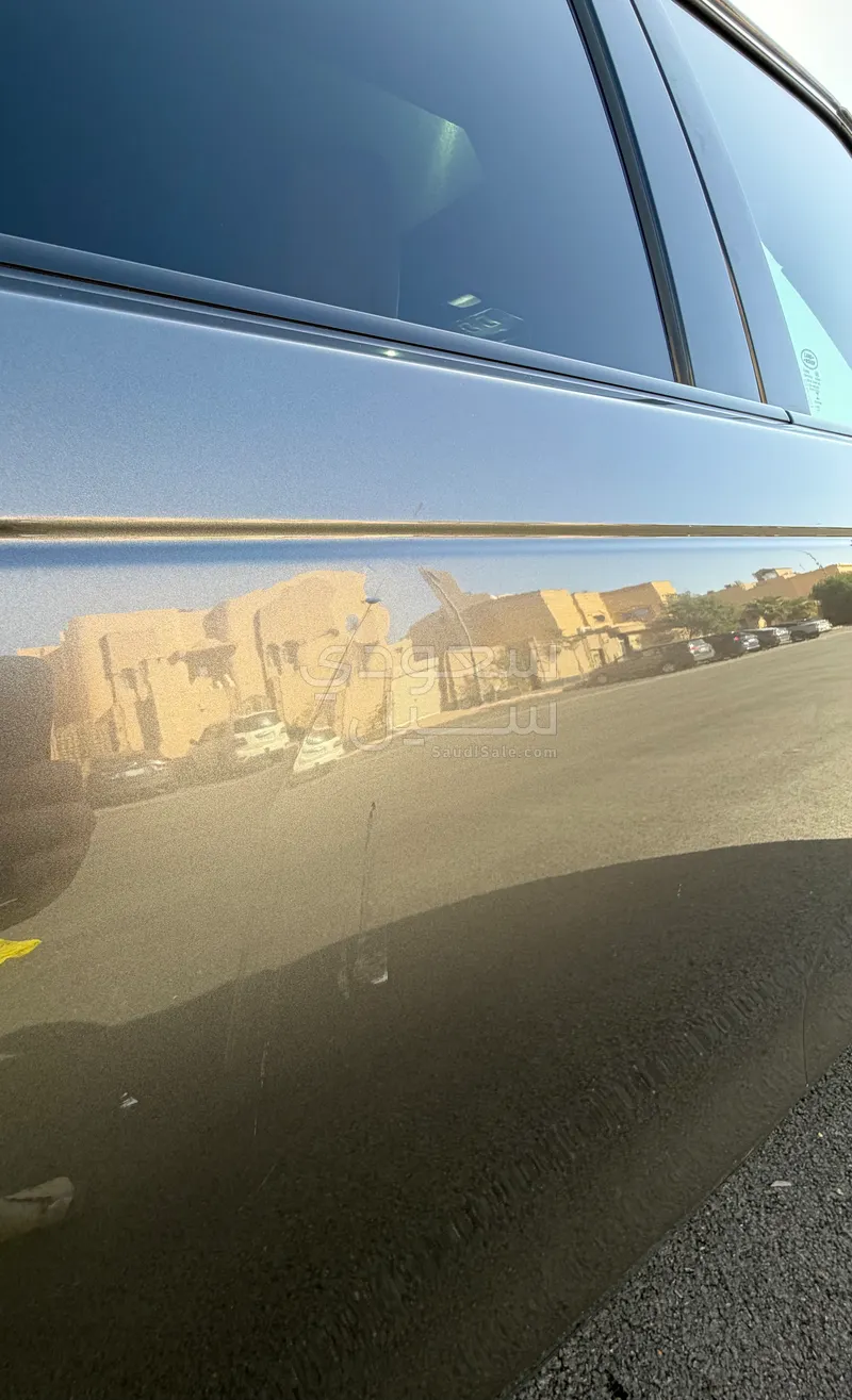 2019 لاند روفر رينج روفر فيلار اتش اس اي