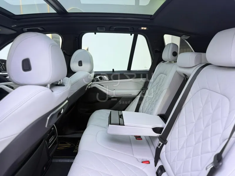 2024 بي ام دبليو الفئة اكس 5