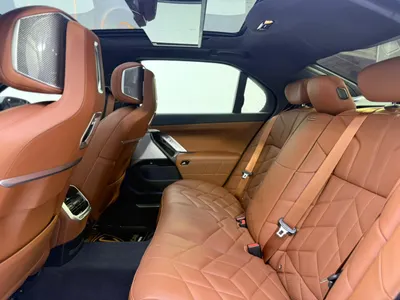 2024 بي ام دبليو الفئة السابعة 735أي