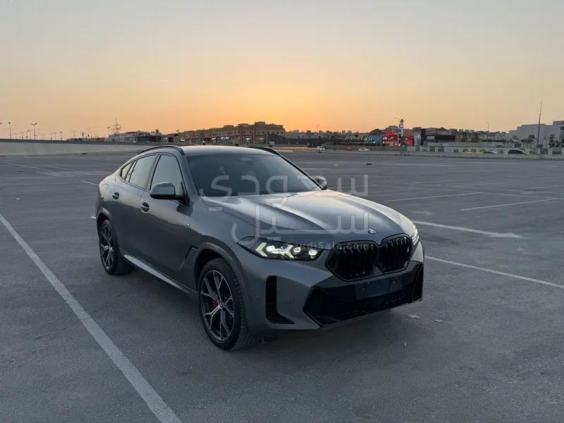 2024 بي ام دبليو الفئة اكس 6 40أي