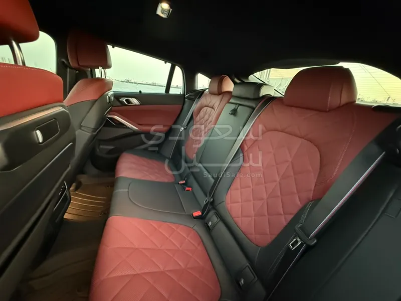 2024 بي ام دبليو الفئة اكس 6 40أي