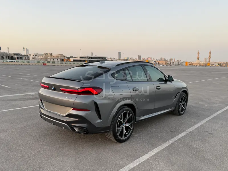 2024 بي ام دبليو الفئة اكس 6 40أي