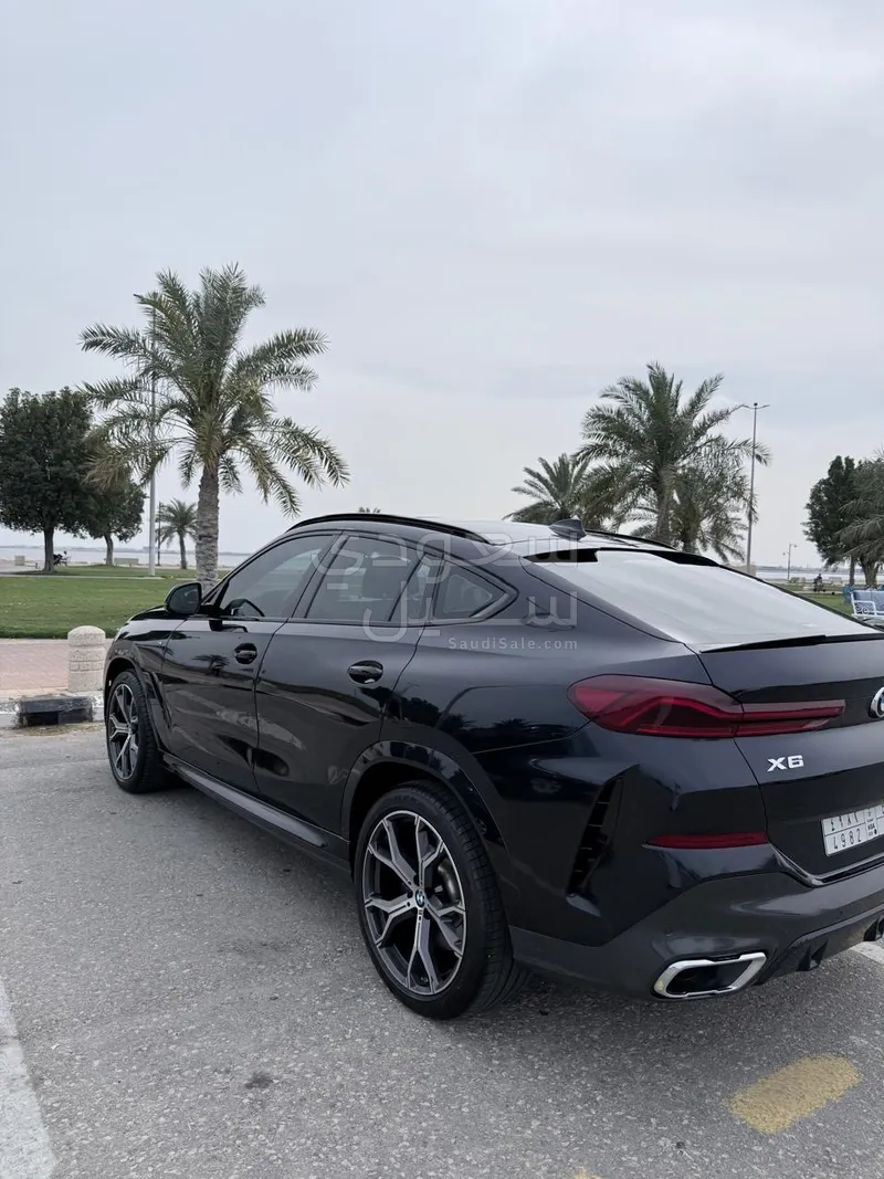 2022 بي ام دبليو الفئة اكس 6 40أي