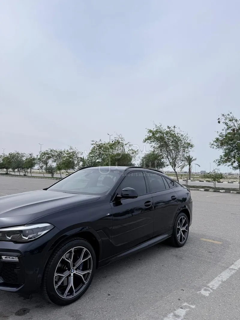 2022 بي ام دبليو الفئة اكس 6 40أي