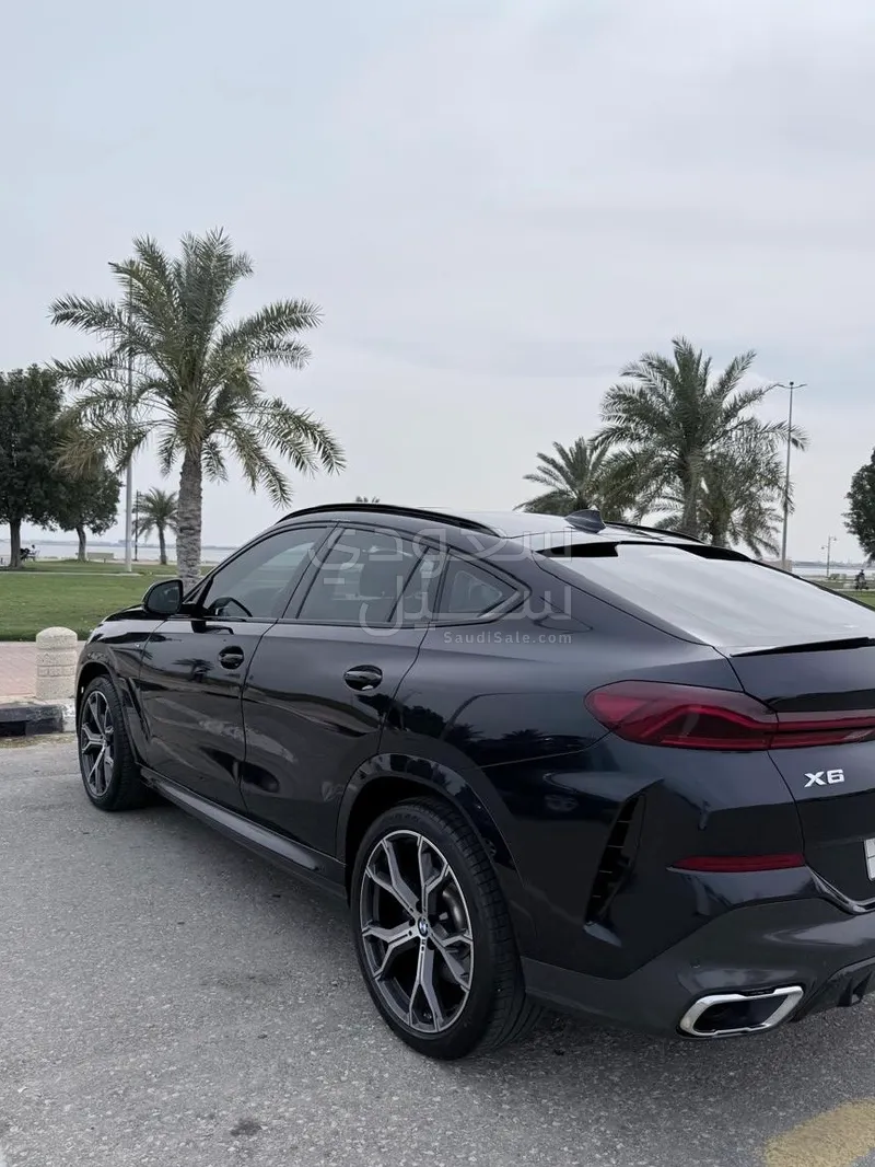 2022 بي ام دبليو الفئة اكس 6 40أي