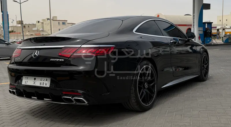 2015 مرسيدس - بنز إس 63 كوبيه