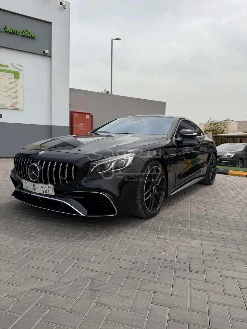 2015 مرسيدس - بنز إس 63 كوبيه