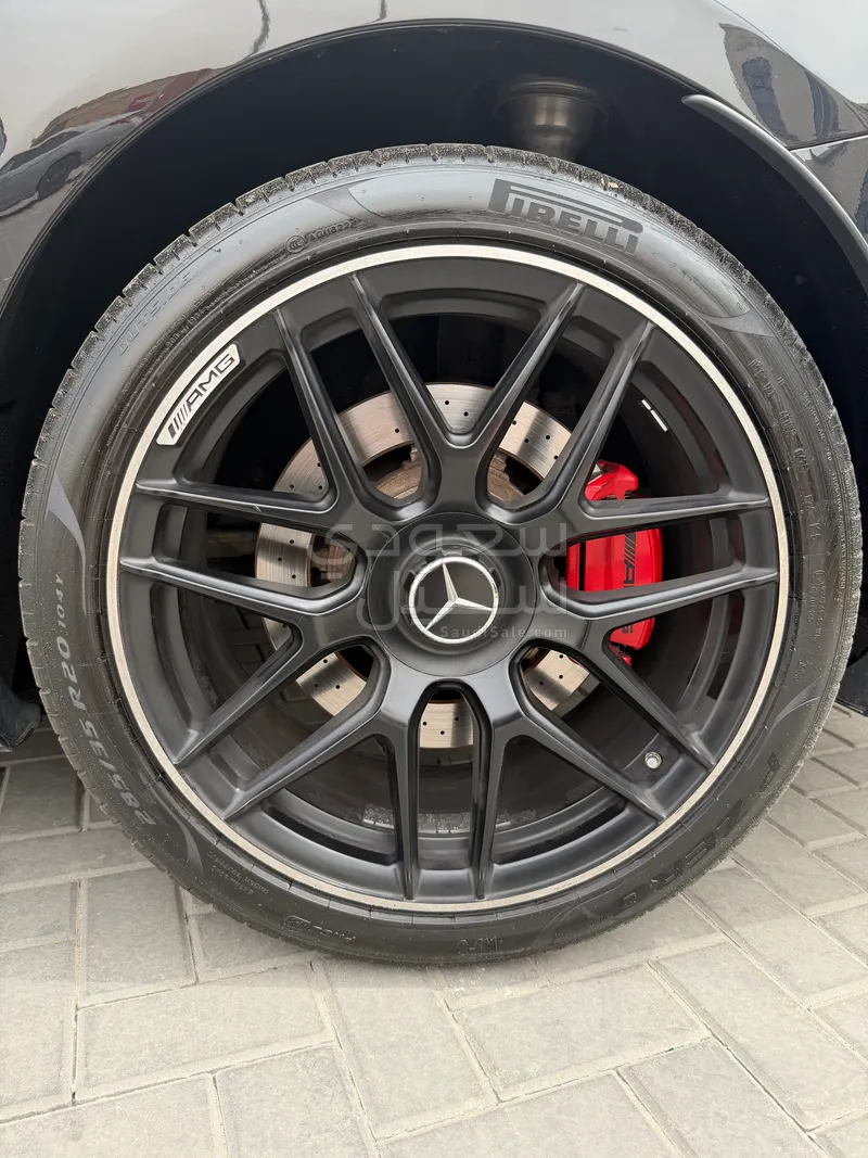 2015 مرسيدس - بنز إس 63 كوبيه