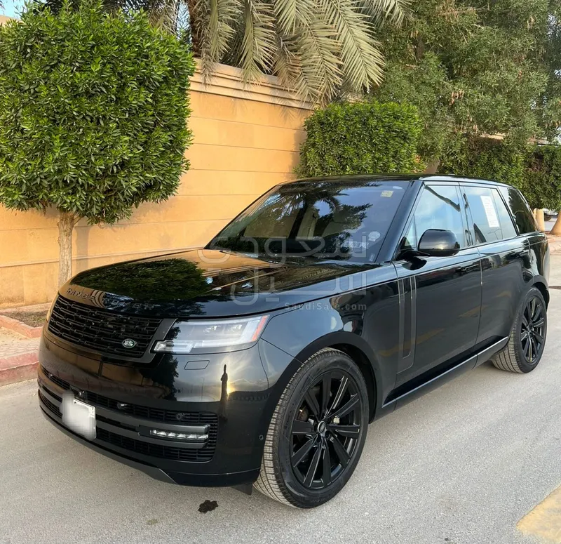 2023 لاند روفر رينج روفر فوج