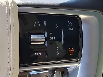 2023 لاند روفر رينج روفر فوج