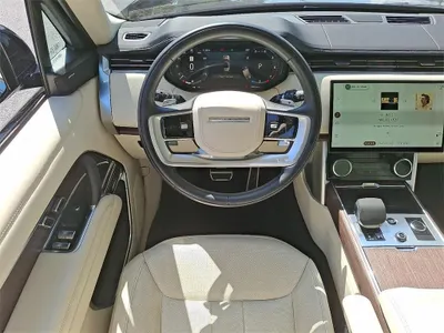 2023 لاند روفر رينج روفر فوج