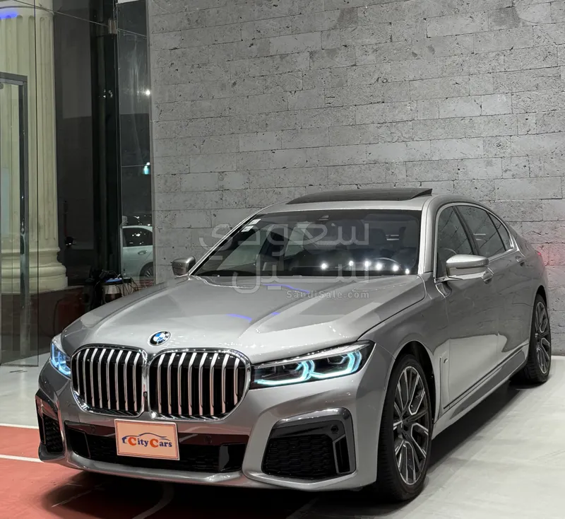 2022 BMW 7 Series 730Li
