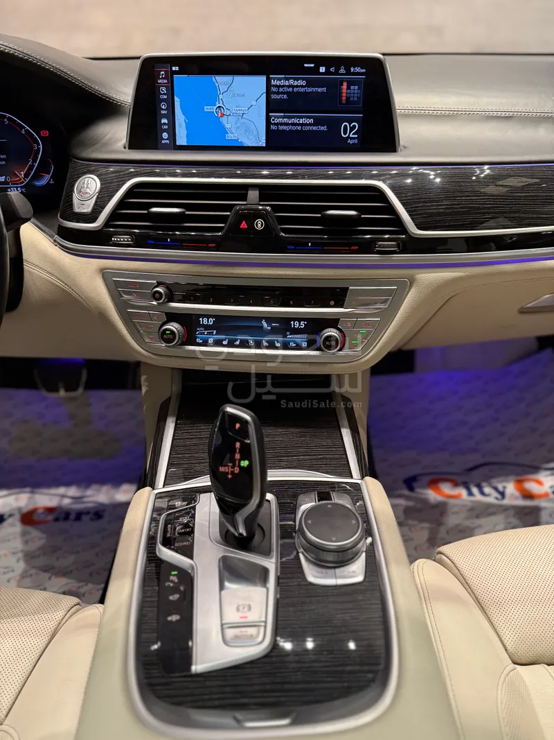 2022 BMW 7 Series 730Li