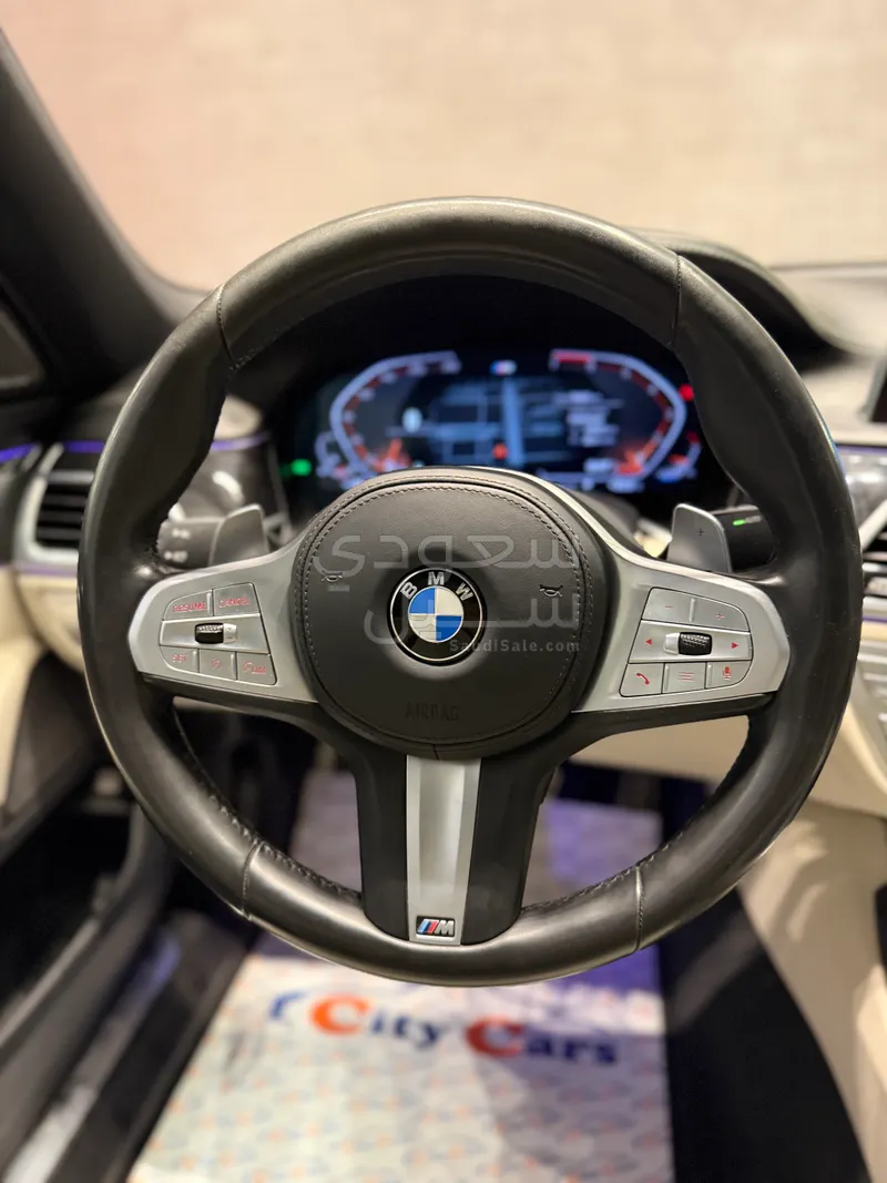 2022 BMW 7 Series 730Li