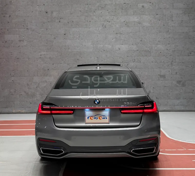 2022 BMW 7 Series 730Li