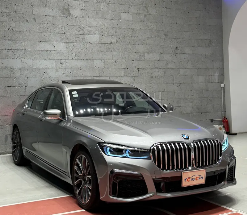2022 BMW 7 Series 730Li