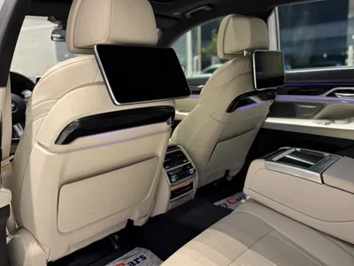 2022 BMW 7 Series 730Li